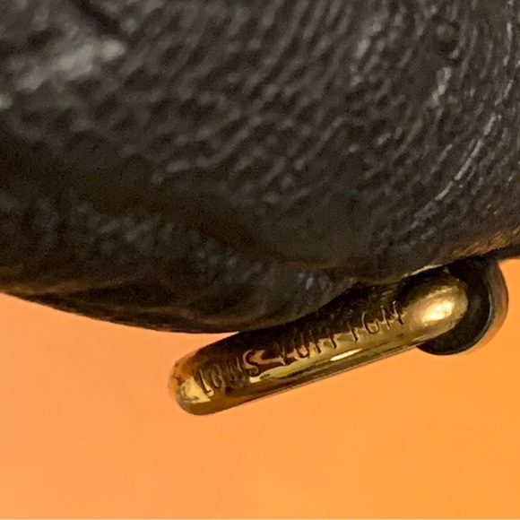 LV Monogram Empreinte Noir Bumbag - Picture 4 of 16